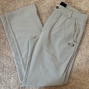 Oakley Men's Light Gray Pants